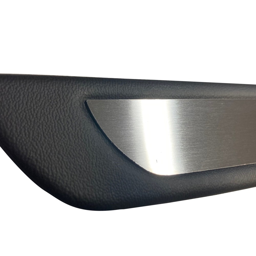 Pandami Her Araca Uyumlu Krom Kapı Eşikliği