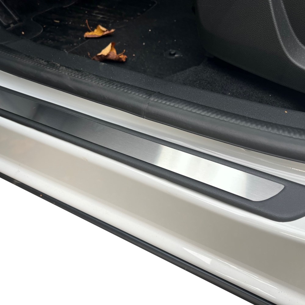 Pandami Her Araca Uyumlu Krom Kapı Eşikliği