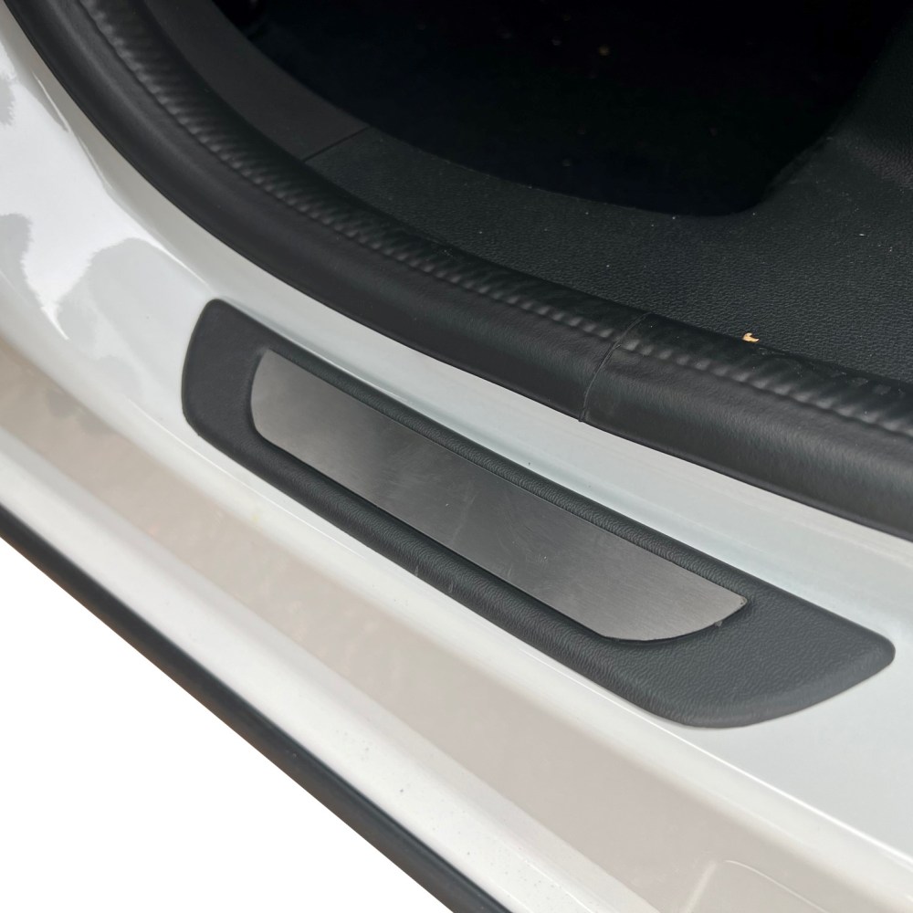 Pandami Her Araca Uyumlu Krom Kapı Eşikliği