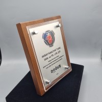 Doğuş Ahşap Plaket