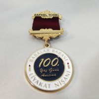 100. Yaş Günü Liyakat Nişanı