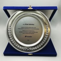 HOWDEN Tabak Plaket
