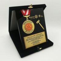 Rotaract Plaket