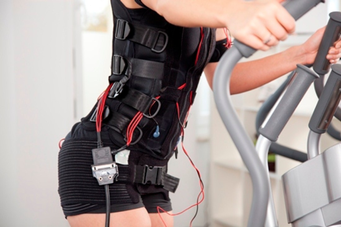 EMS Antrenmanları: Modern Fitnessin Yükselen Yıldızı ve Sağlık Avantajları