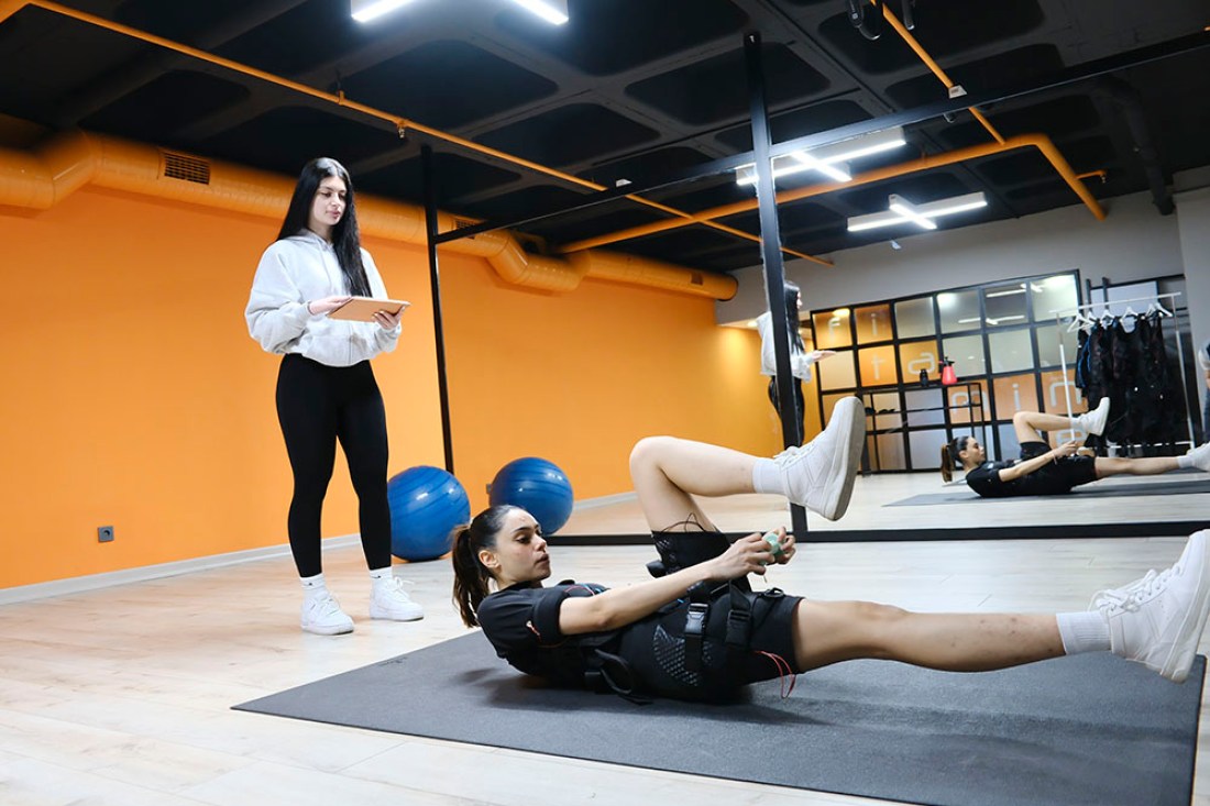 Elektro Kas Stimülasyonunun Fitness ve Kas Gelişimine Etkileri