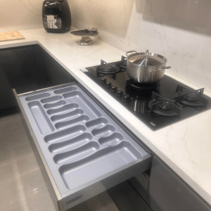 Plastik Çatal Bıçak Gözü